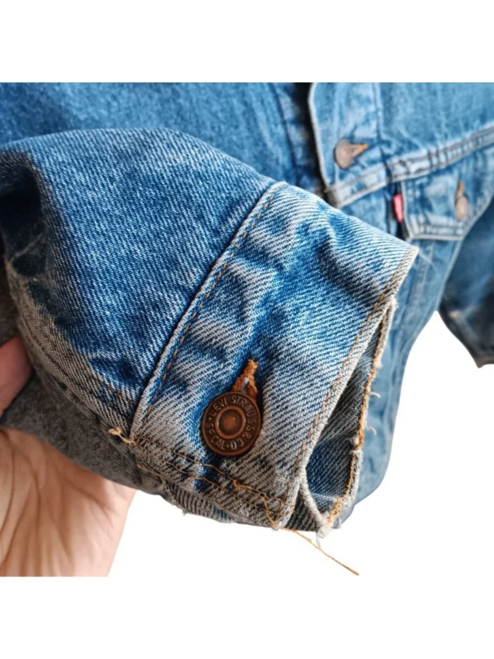 True Vintage Medium 1990's Levis Denim Trucker Jacket Tiger Blanket 70506-0316 - Picture 8 of 12